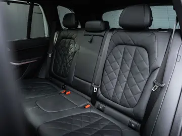 BMW X5 xDrive40i M Sport 381hp Pano ACC 360  H&K