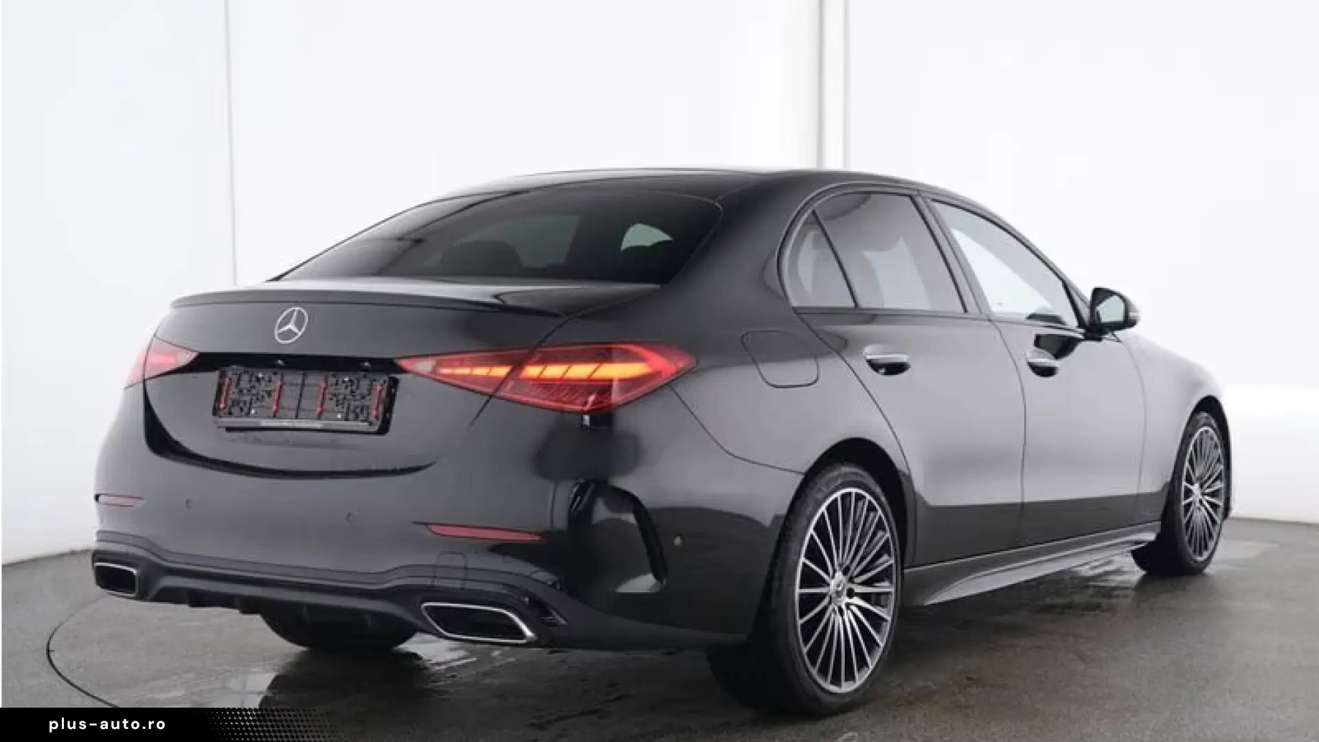 Mercedes-Benz C 300 AMG Prem  NIght 19  Pano