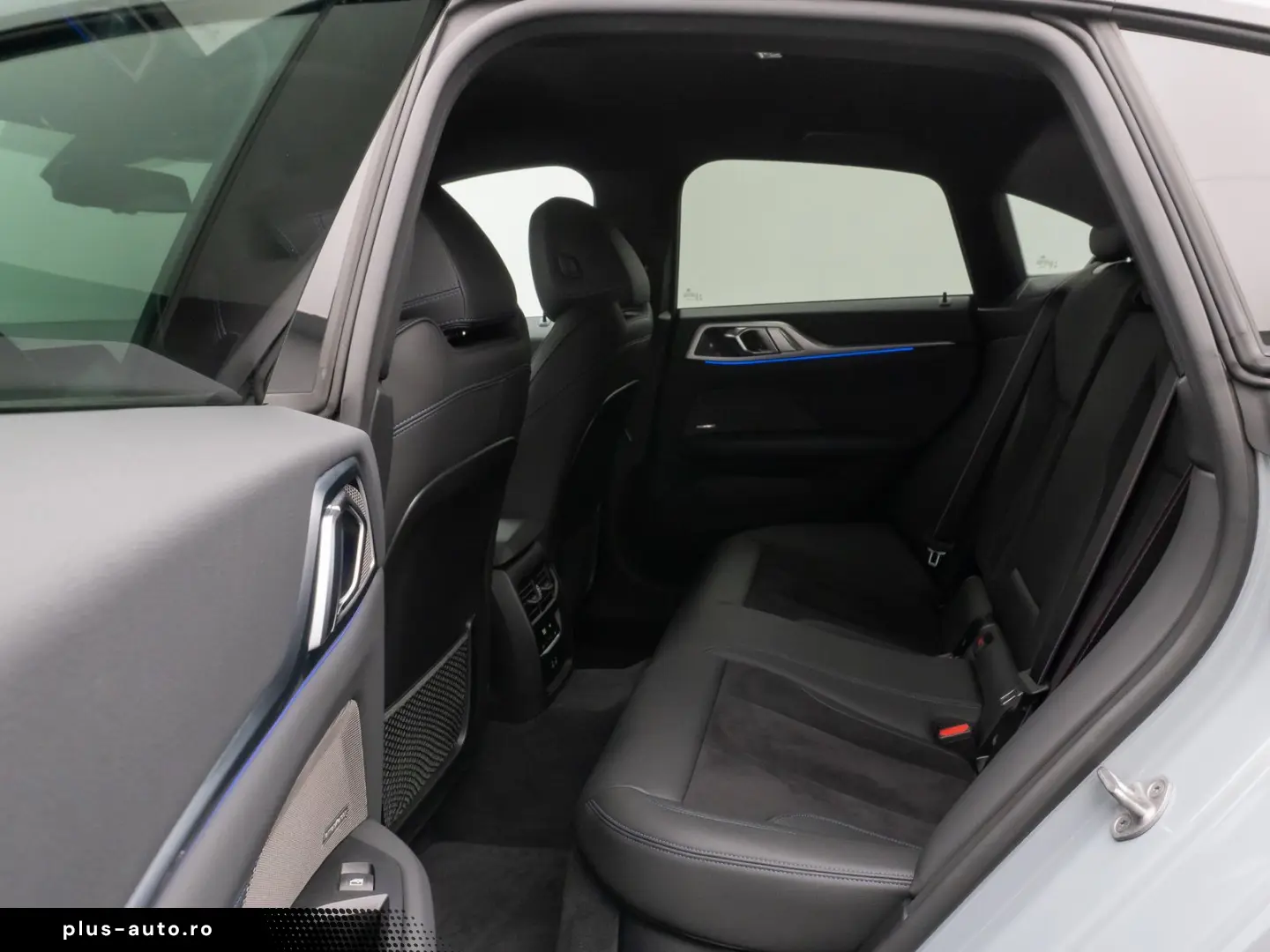 BMW Seria 4 2023 — imagine 24