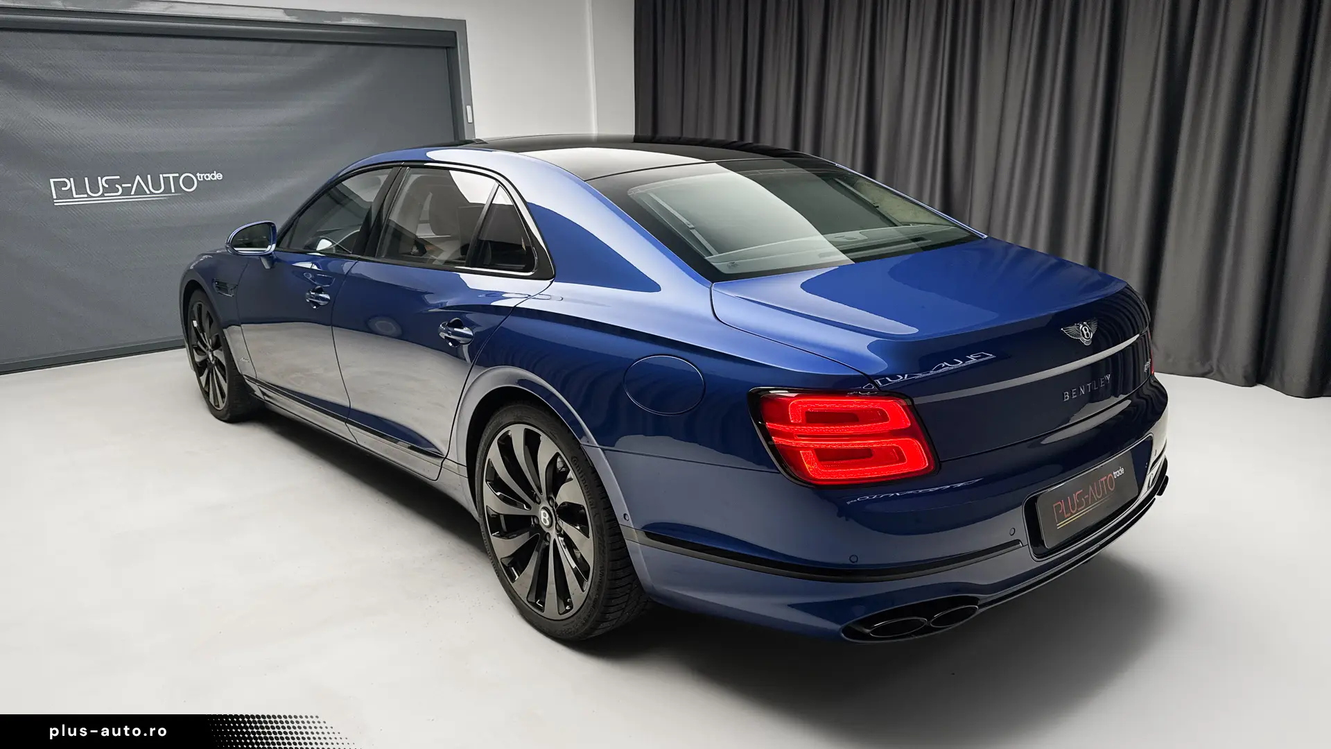BENTLEY FLYING SPUR V6 2.9 HYBRID – 2023   544 CP