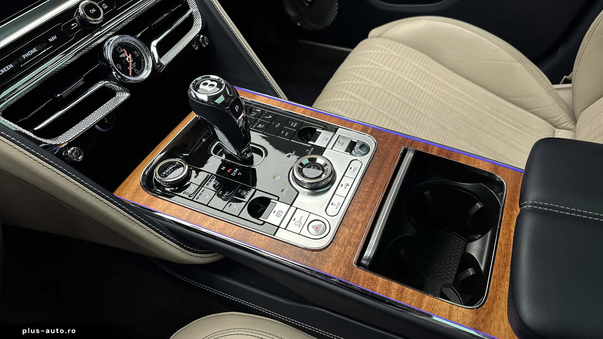 BENTLEY FLYING SPUR V6 2.9 HYBRID – 2023   544 CP