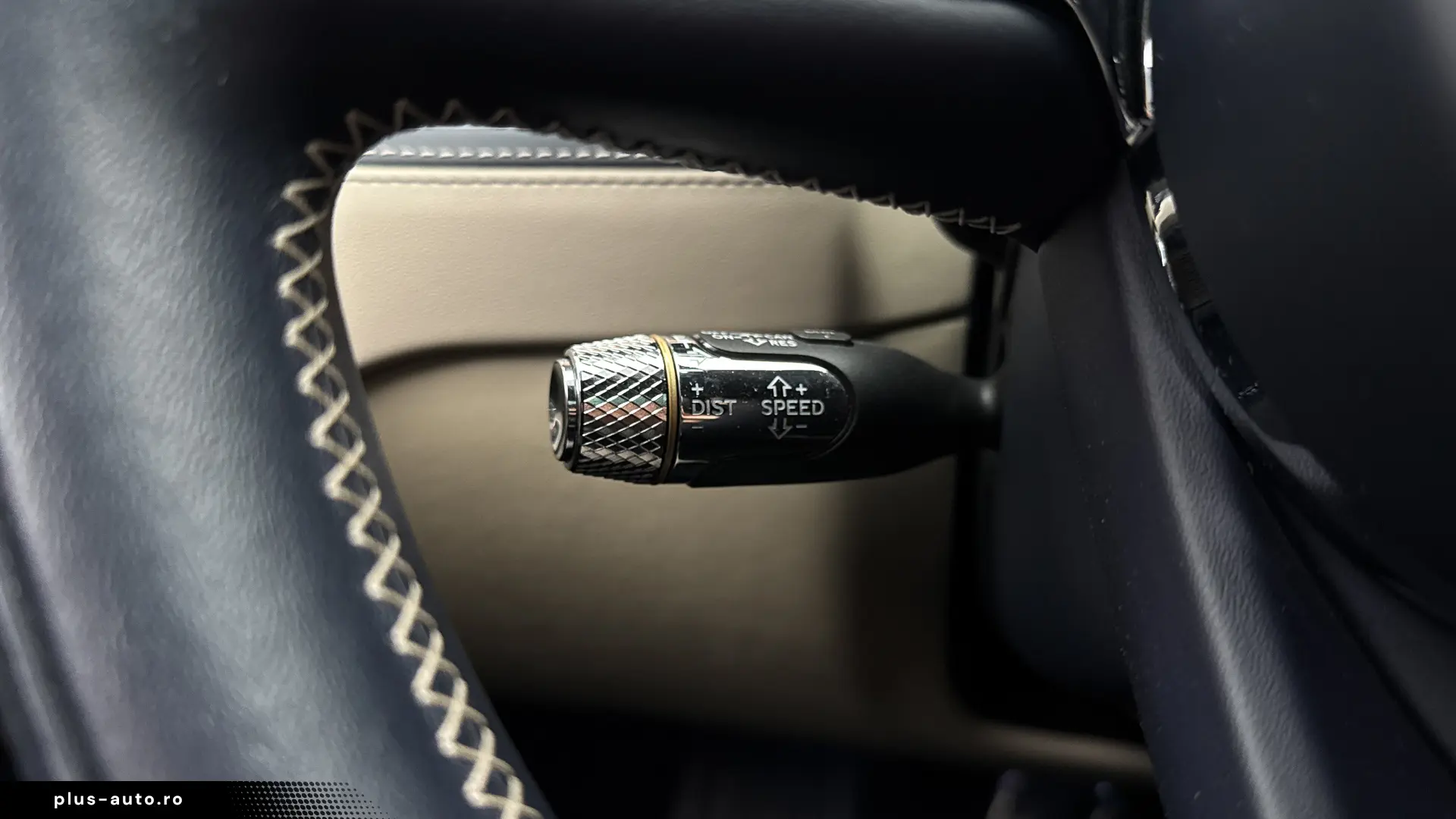 BENTLEY FLYING SPUR V6 2.9 HYBRID – 2023   544 CP
