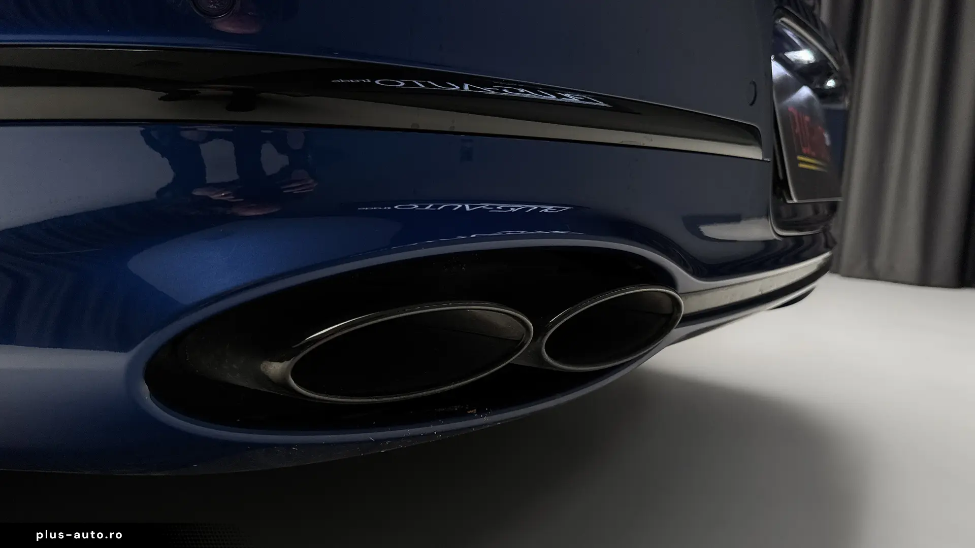 BENTLEY FLYING SPUR V6 2.9 HYBRID – 2023   544 CP