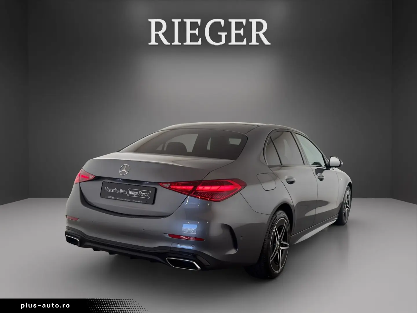 MERCEDES-BENZ C 300 e AMG Line