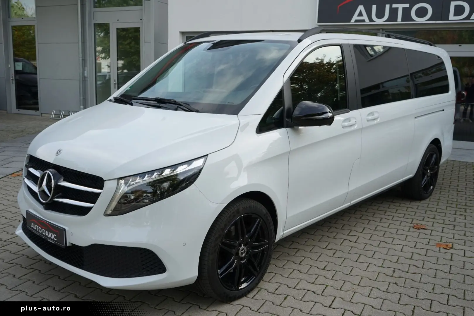 MERCEDES-BENZ V300 d 4MATIC EXTRALANG NIGHT AMG DISTRONIC