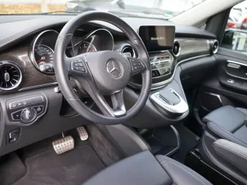 MERCEDES-BENZ V300 d 4MATIC EXTRALANG NIGHT AMG DISTRONIC