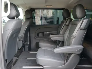 MERCEDES-BENZ V300 d 4MATIC EXTRALANG NIGHT AMG DISTRONIC