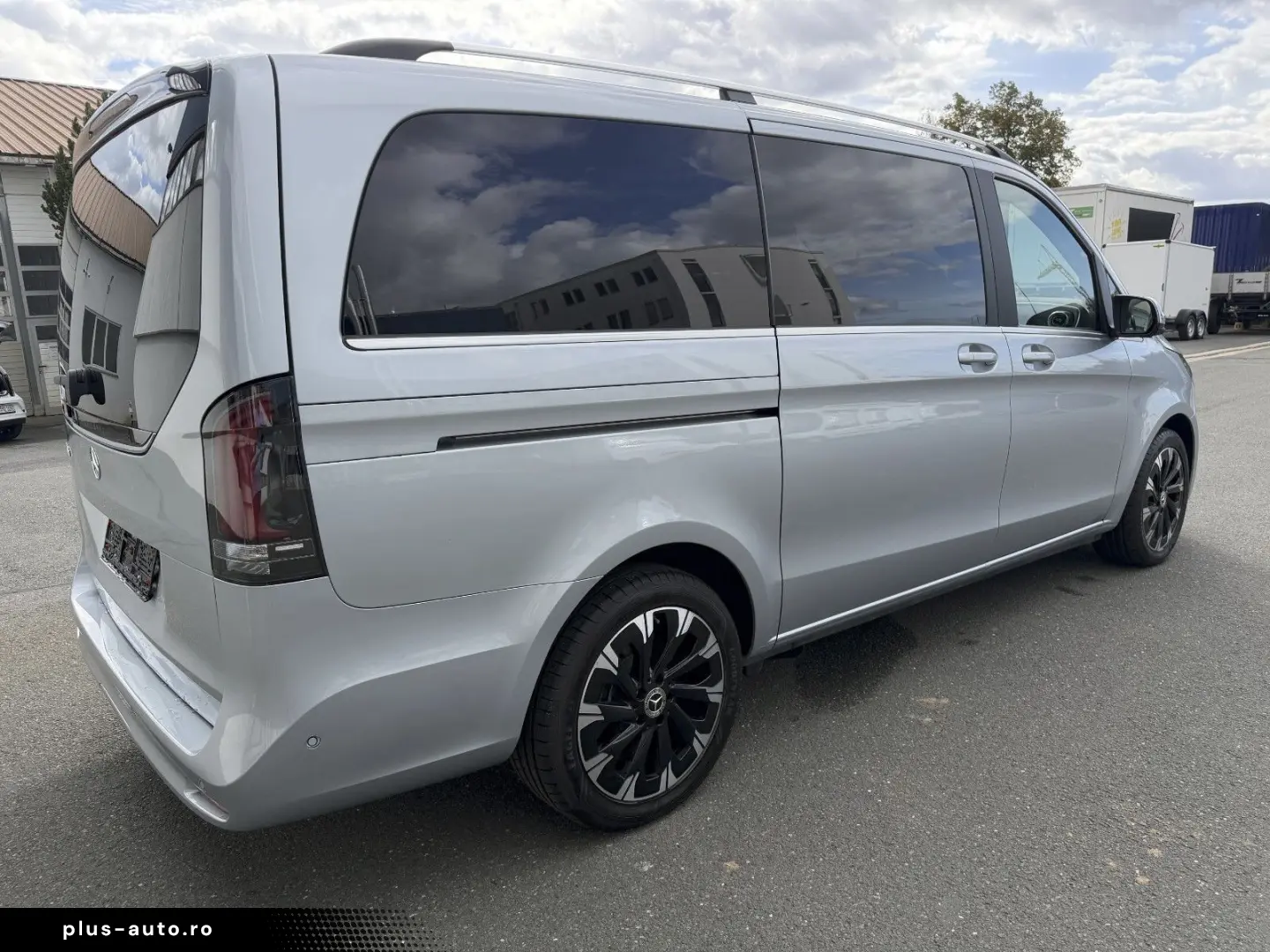 MERCEDES-BENZ V 300d