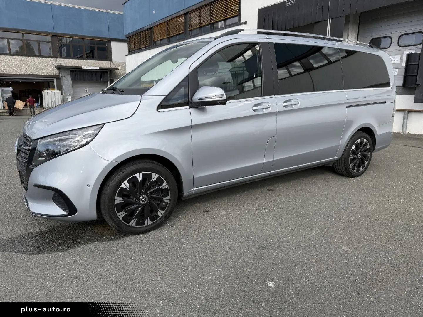 MERCEDES-BENZ V 300d