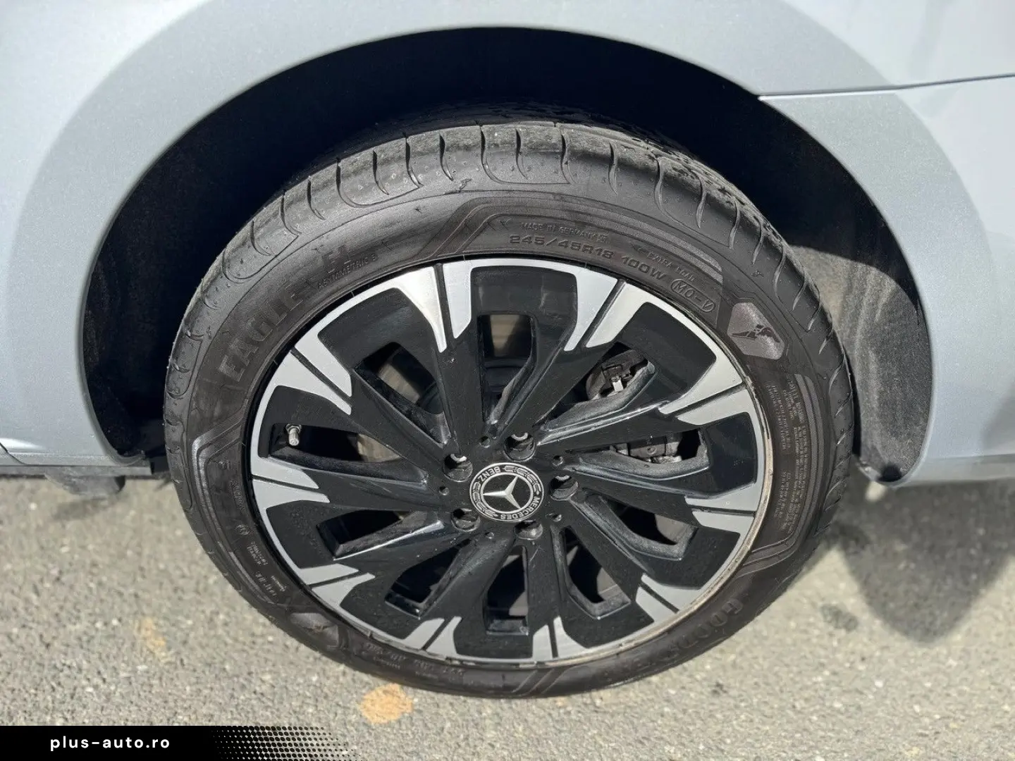 MERCEDES-BENZ V 300d