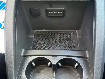 MERCEDES-BENZ V 250 4M LANG AMG LIEGEPAKET AHK 360  FACELIFT