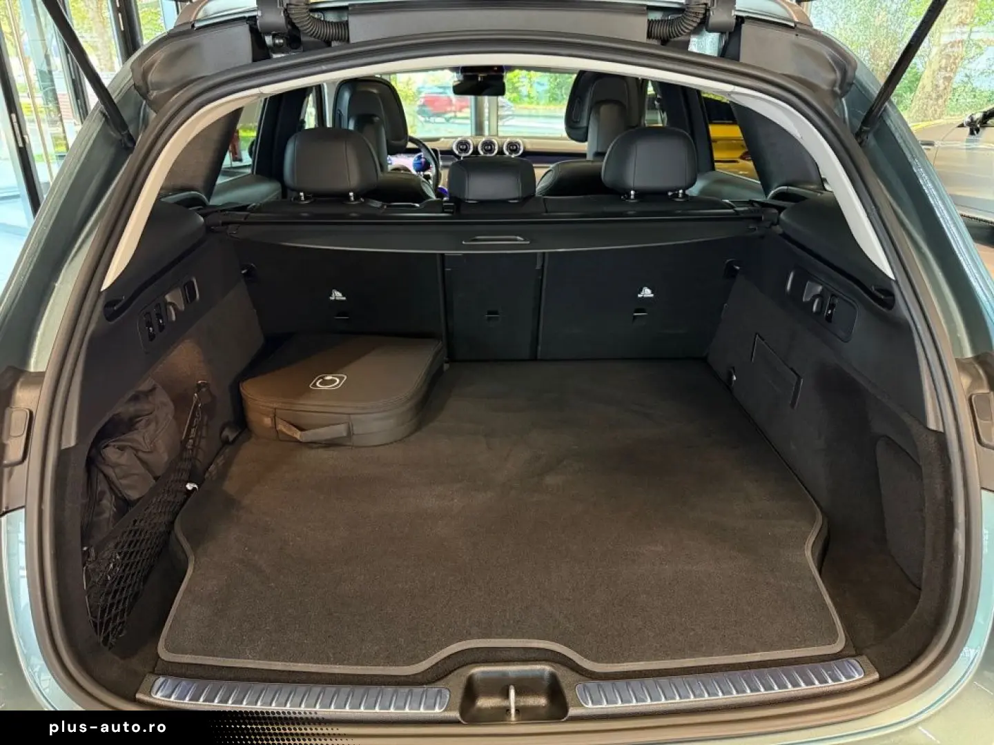 MERCEDES-BENZ GLC 300 e 4M AMG