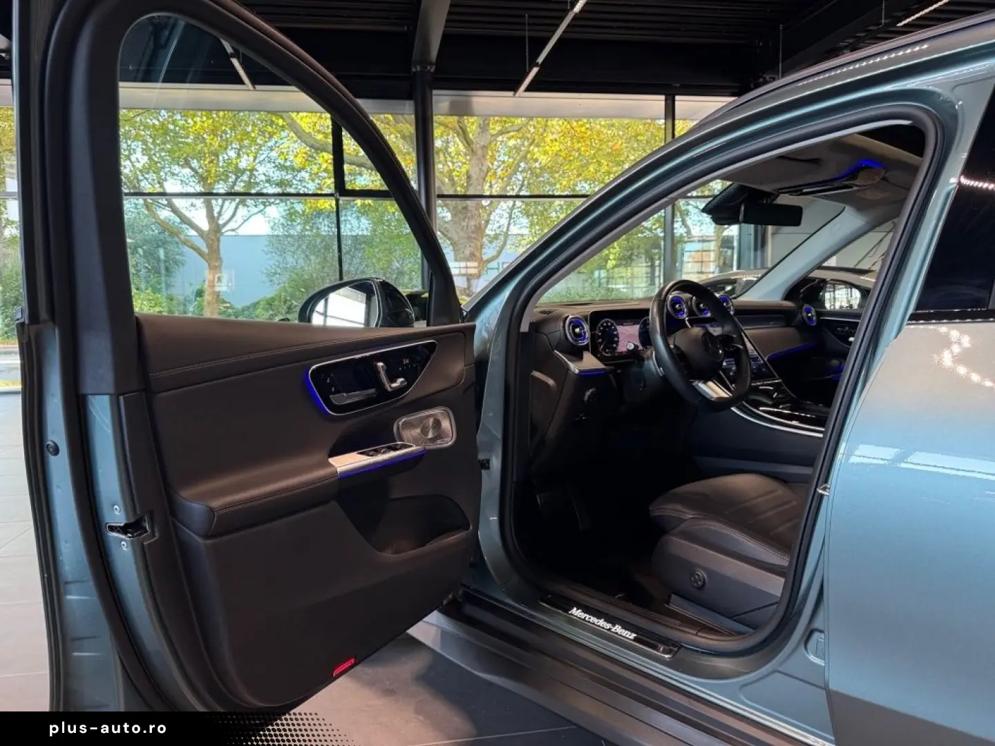 MERCEDES-BENZ GLC 300 e 4M AMG