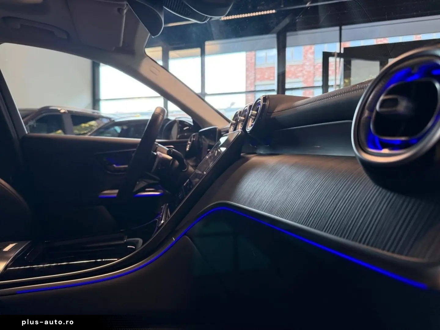 MERCEDES-BENZ GLC 300 e 4M AMG