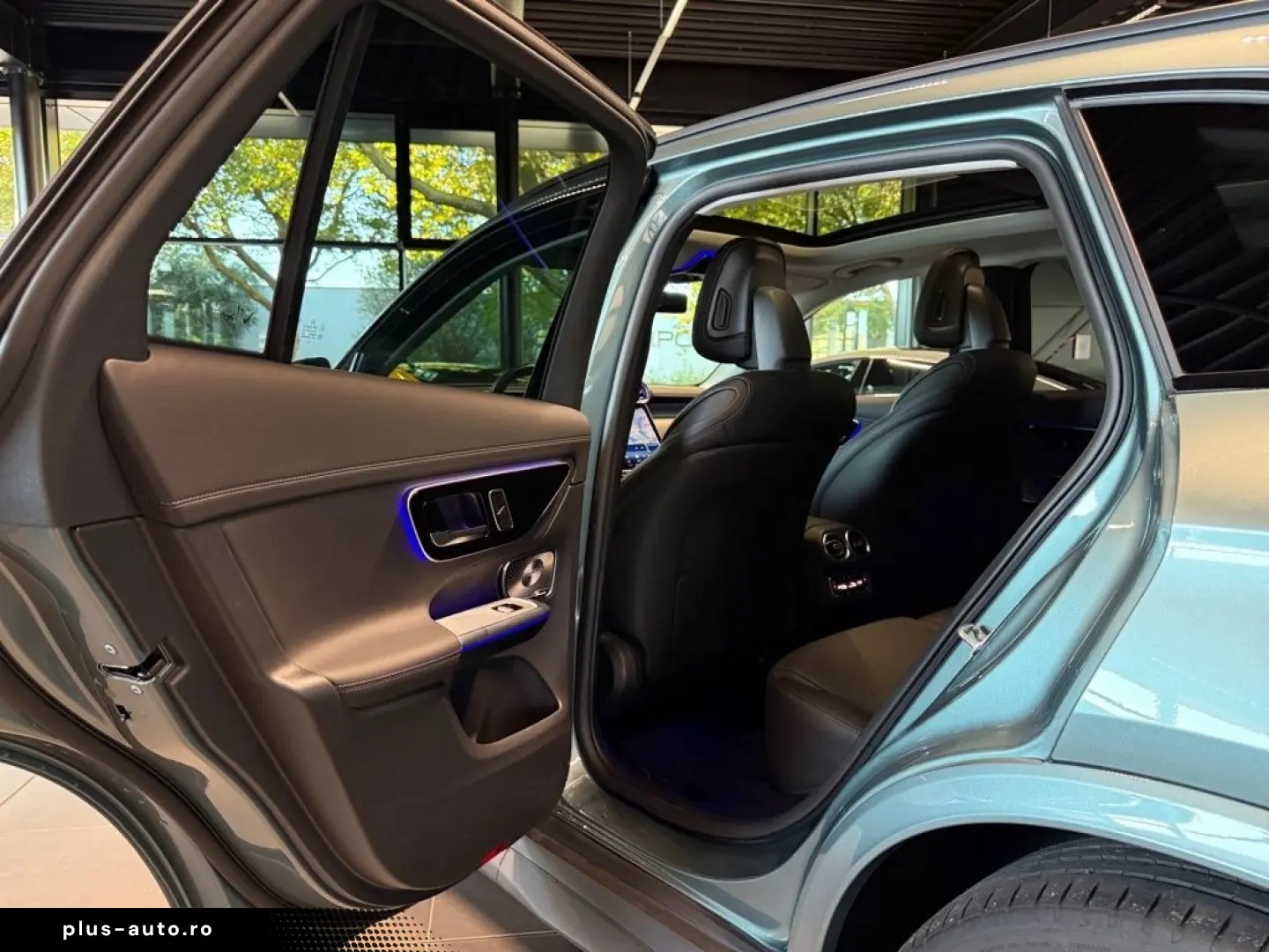 MERCEDES-BENZ GLC 300 e 4M AMG