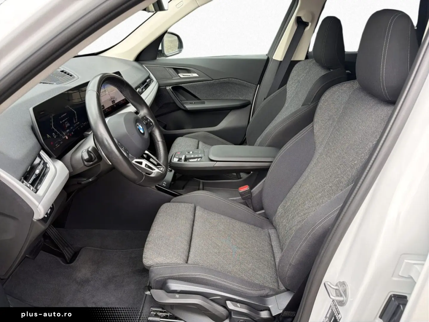 BMW X1 xDrive20d AdpLED RFK AktivS KomF Temp CarPlay