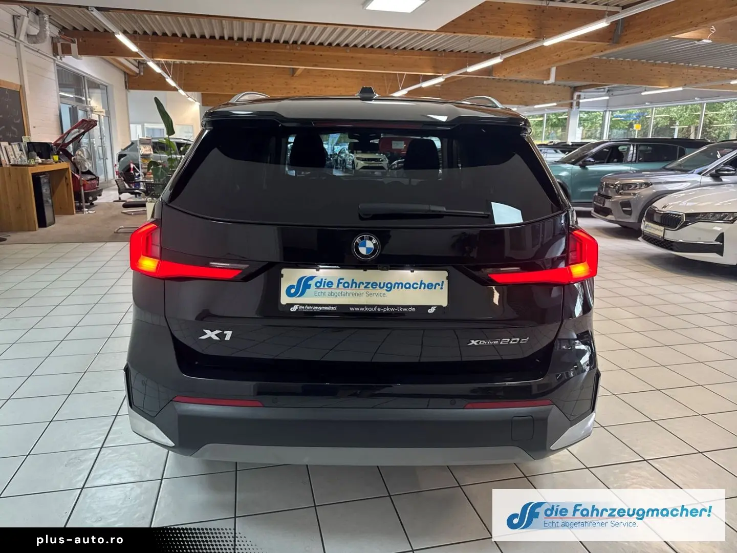 BMW X1 xDrive 20 d Park-Assistent Navi Digitales Coc