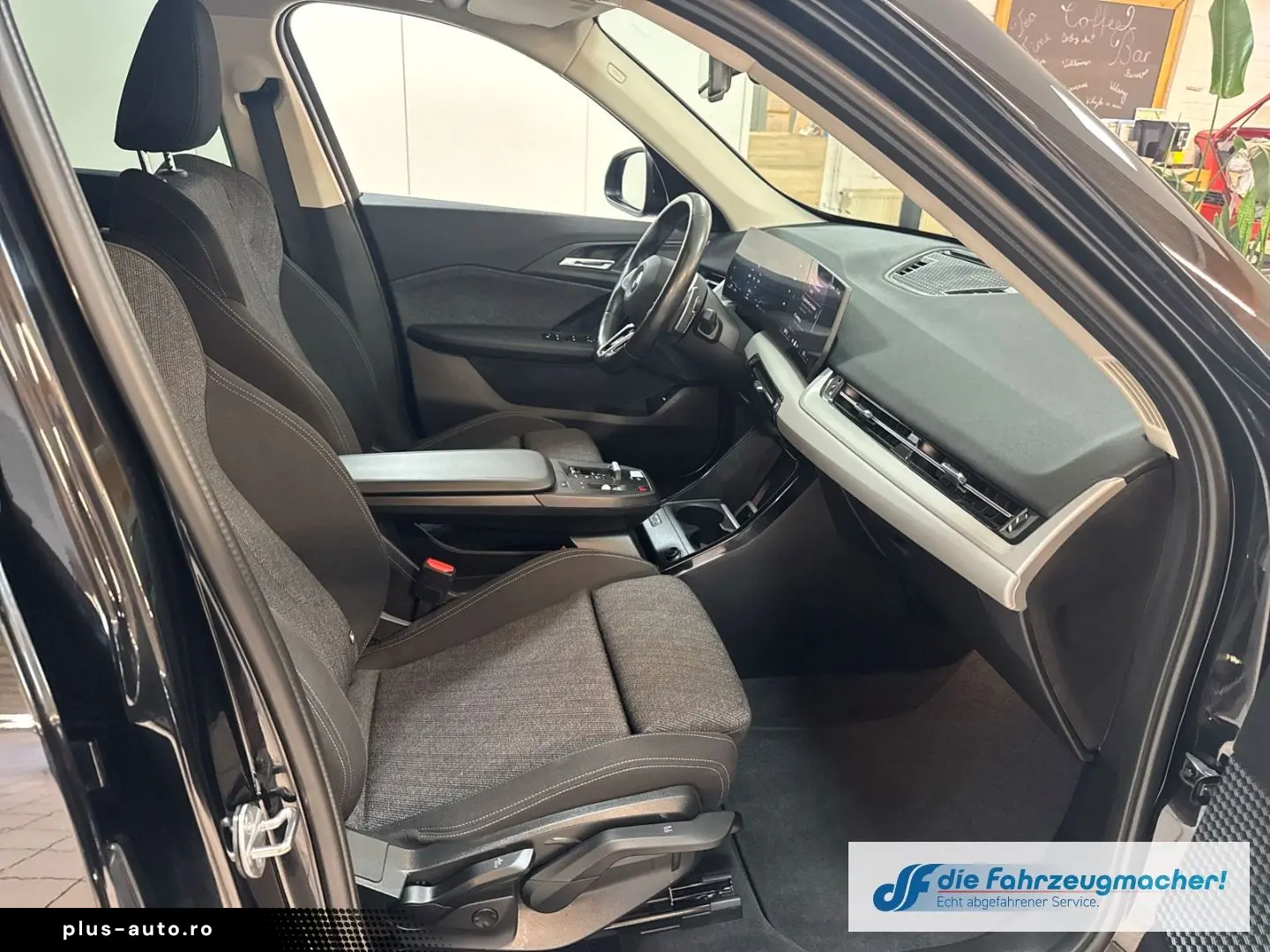 BMW X1 xDrive 20 d Park-Assistent Navi Digitales Coc