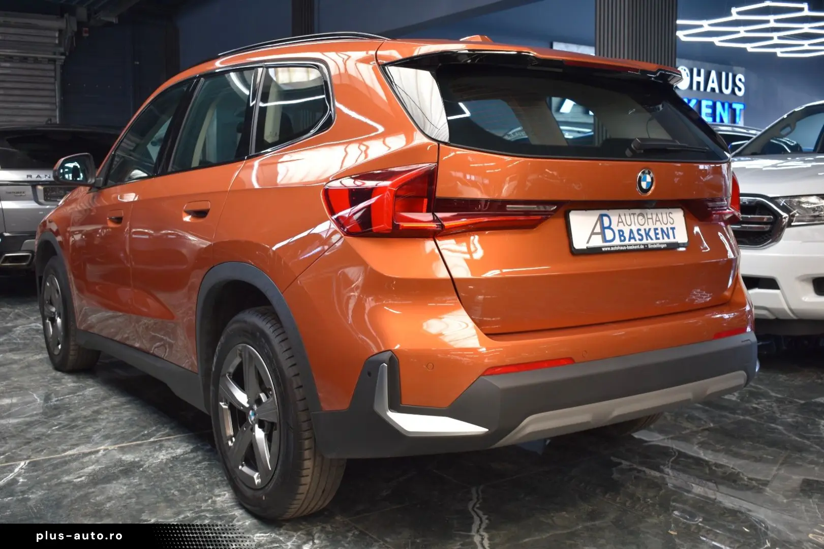 BMW X1 20 d xDrive KAMERA LED AHK ASSIST H&K SHZ