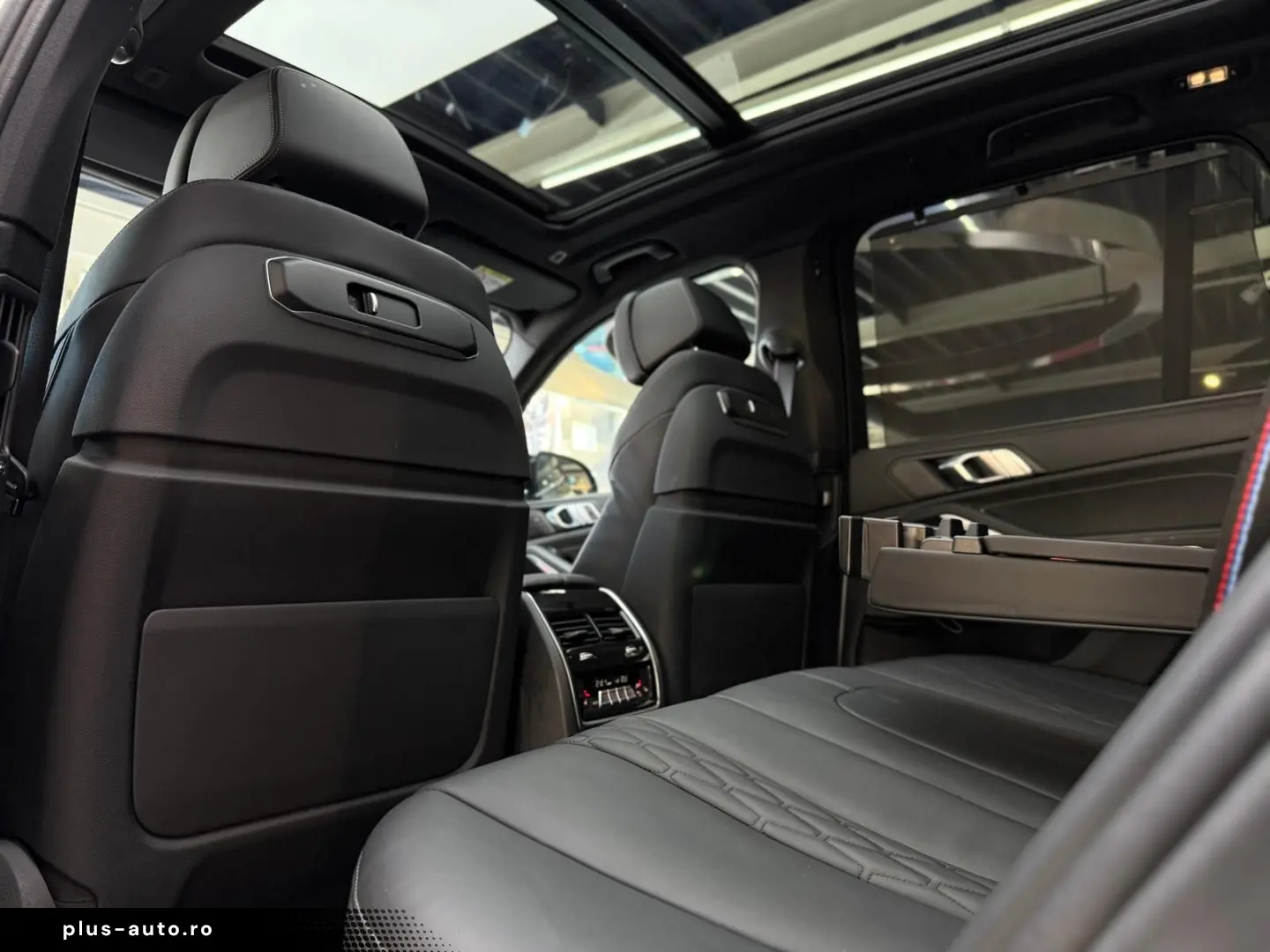BMW X5 50 e M Sport Pro Pano HuD Massage ACC H&K 22