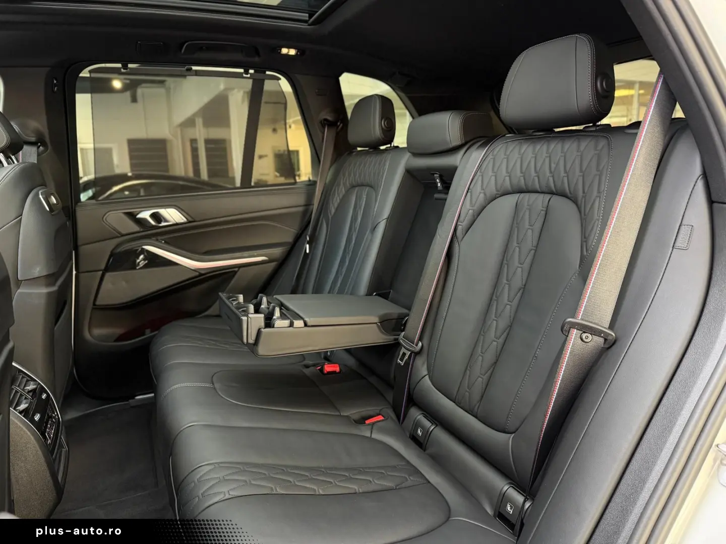 BMW X5 50 e M Sport Pro Pano HuD Massage ACC H&K 22
