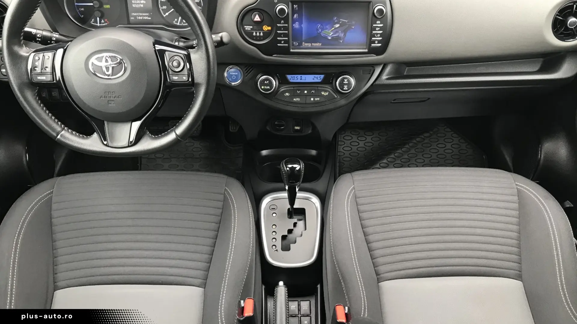 Toyota Yaris ACTIVE Hatchback