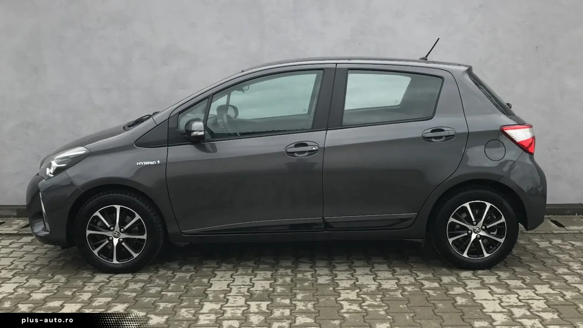 Toyota Yaris ACTIVE Hatchback