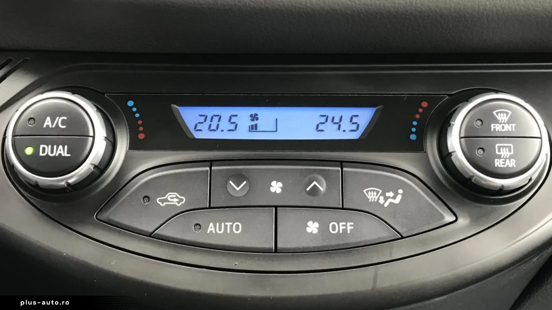 Toyota Yaris ACTIVE Hatchback