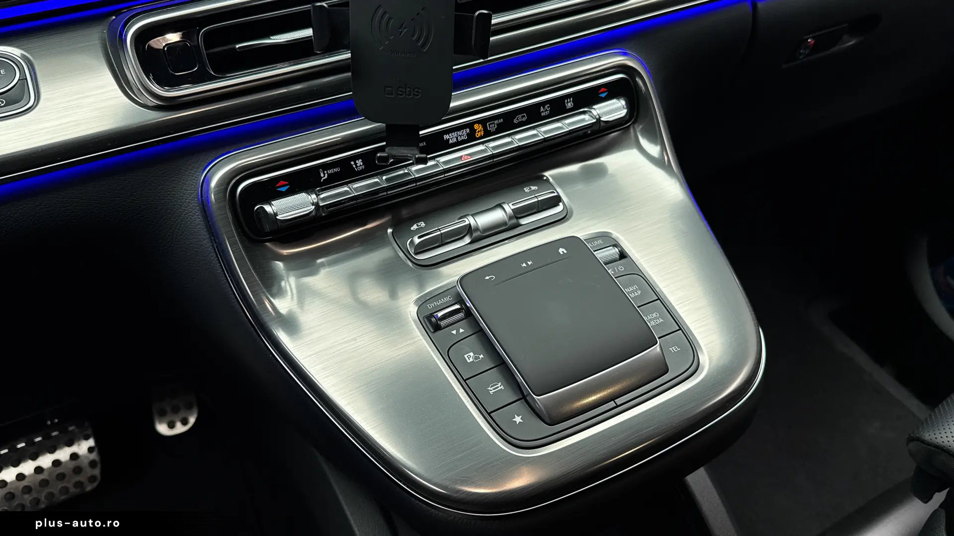 MERCEDES-BENZ V-Class 2025 — imagine 8