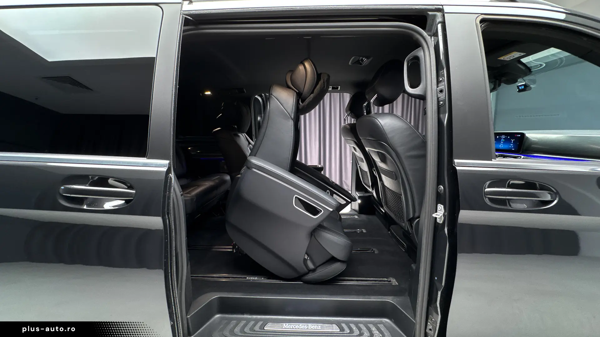 MERCEDES-BENZ V-Class 2025 — imagine 16