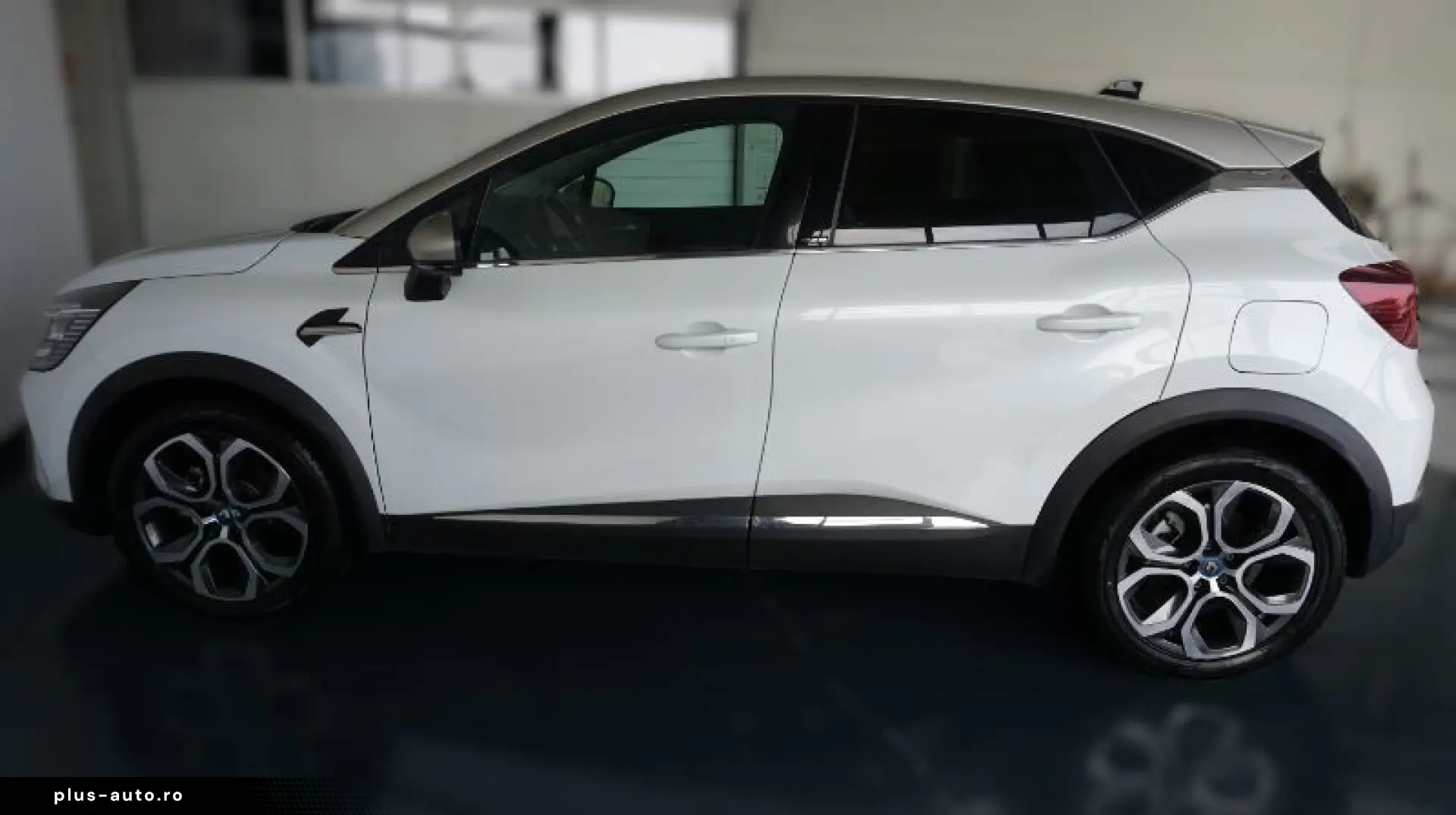 RENAULT CAPTUR 1.6 E-Tech 160CP Intens Plug-In