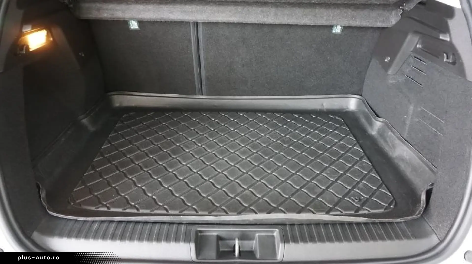 RENAULT CAPTUR 1.6 E-Tech 160CP Intens Plug-In