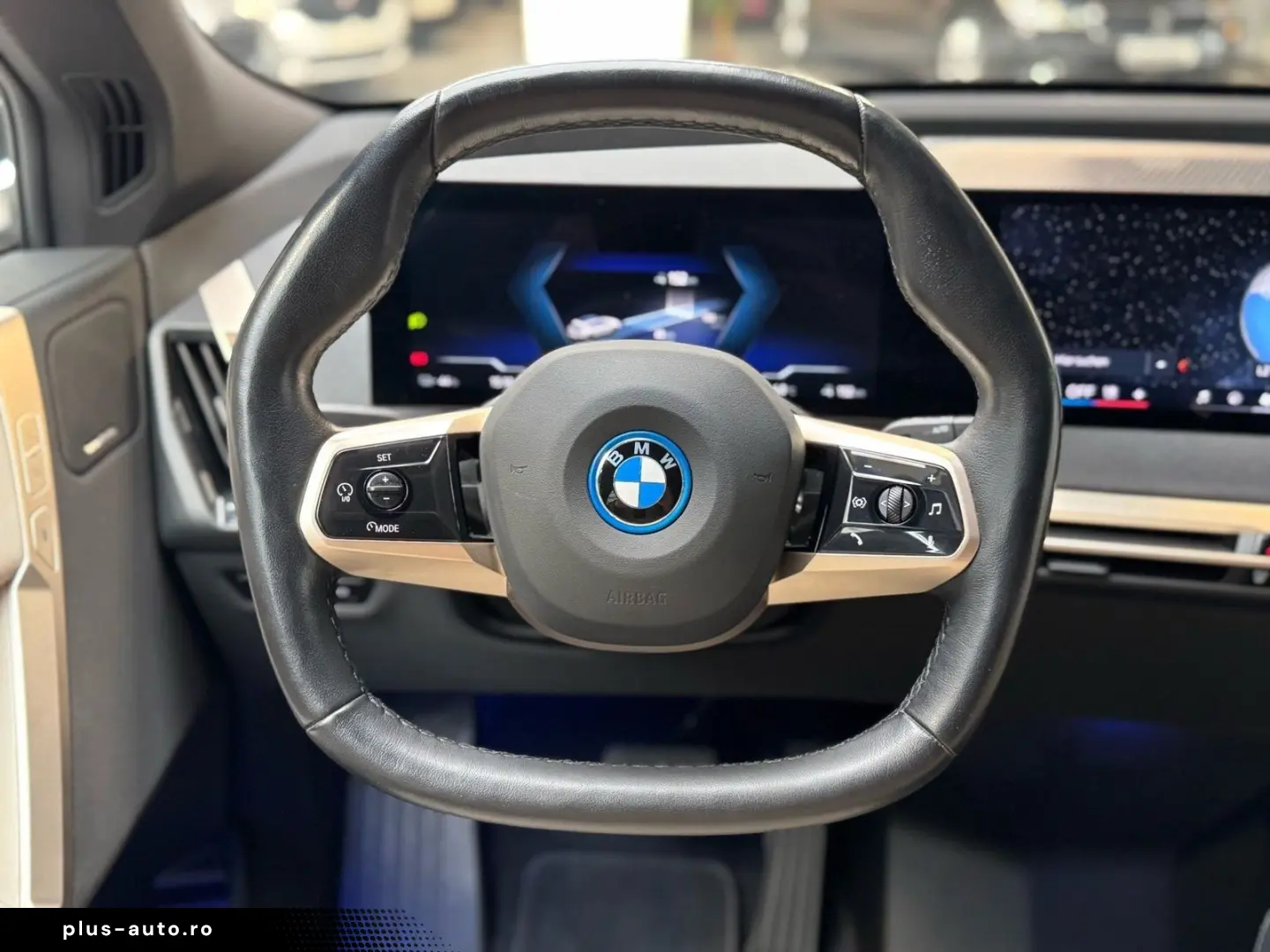 BMW iX xDrive40 LiveProf HuD H K Komfortzugang Shz