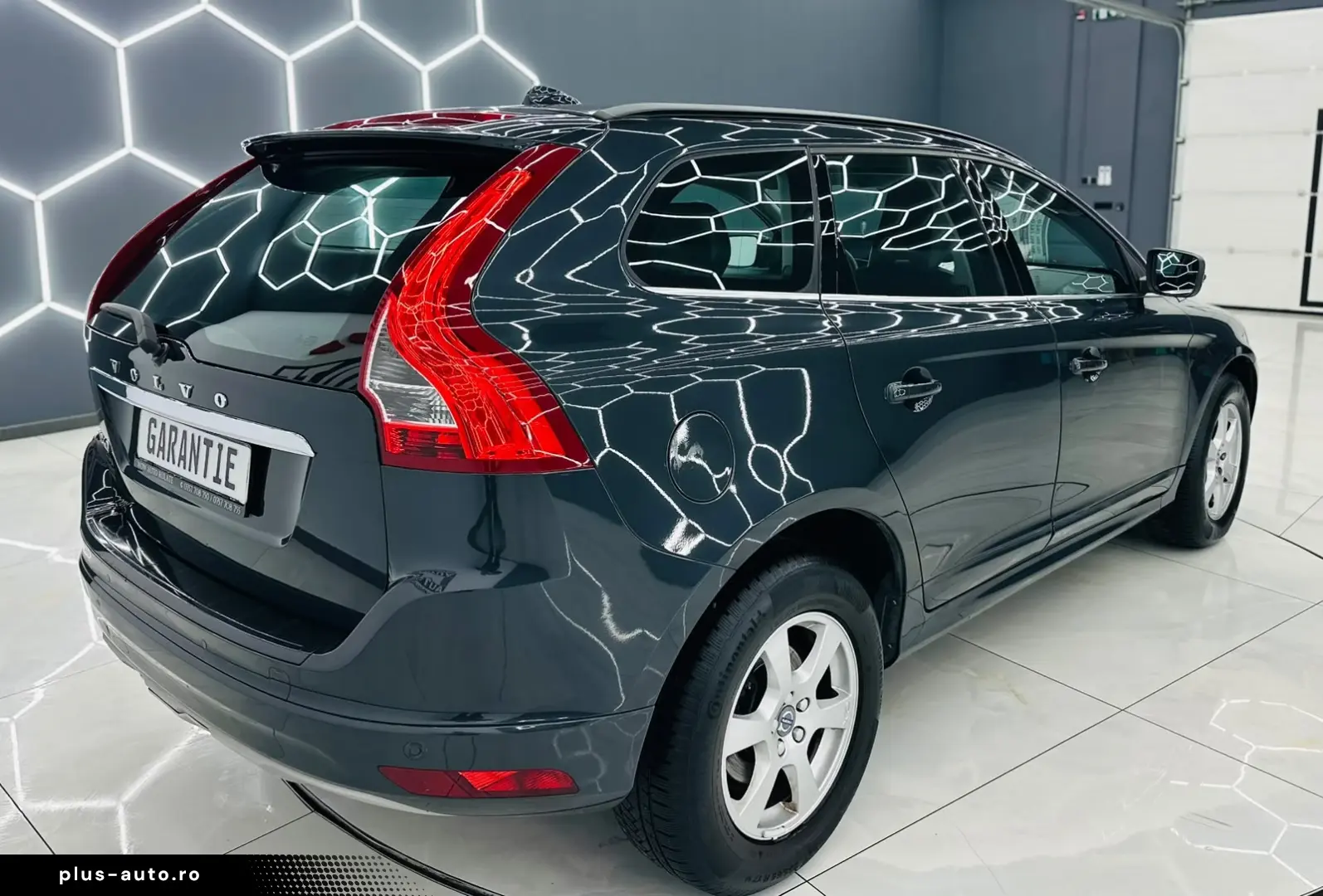 VOLVO XC60 2015 — imagine 3