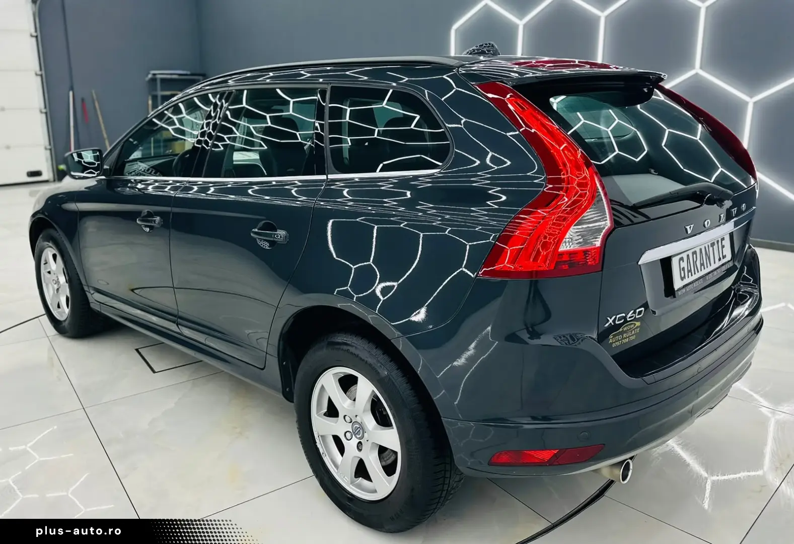 VOLVO XC60 2015 — imagine 5