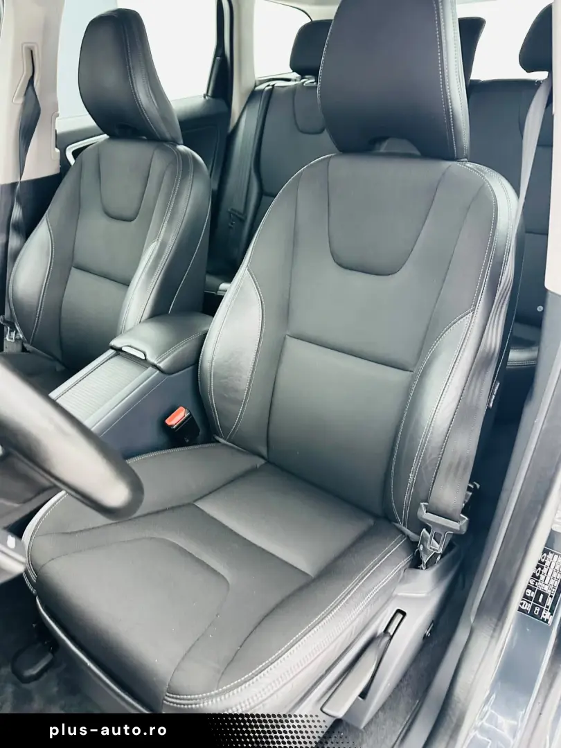 VOLVO XC60 2015 — imagine 11