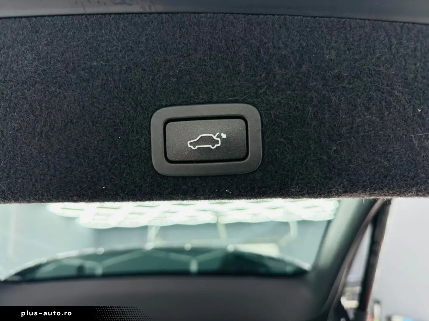 VOLVO XC60 2015 — imagine 15