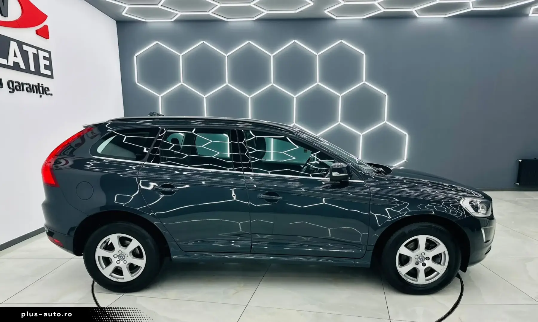 VOLVO XC60 2015 — imagine 35