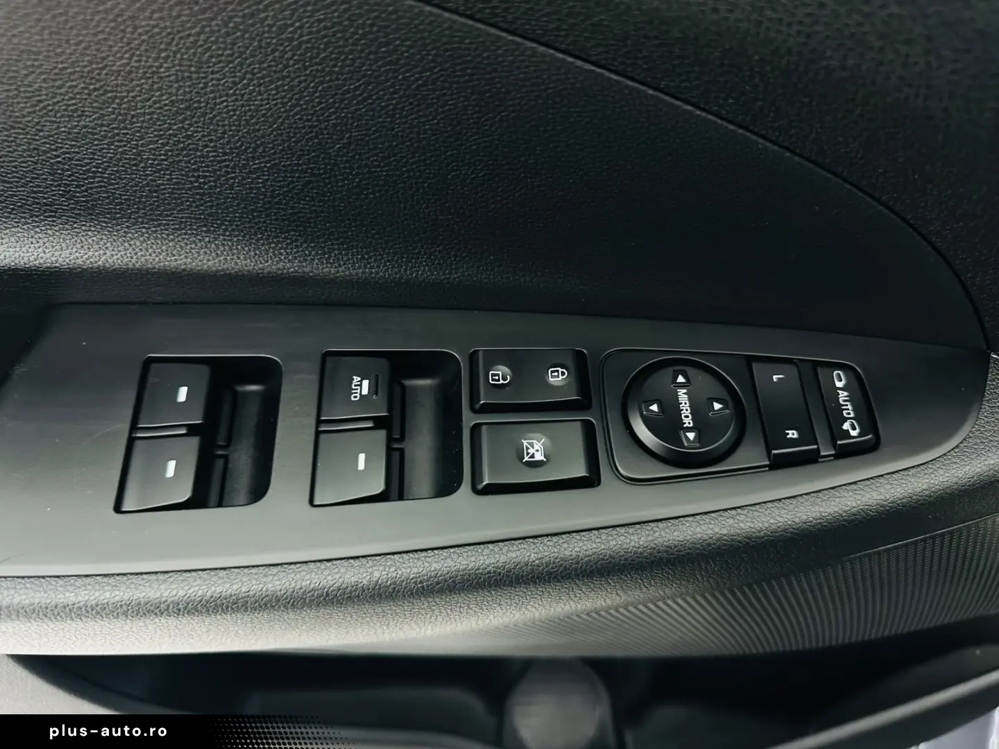 HYUNDAI Tucson 2017 — imagine 13