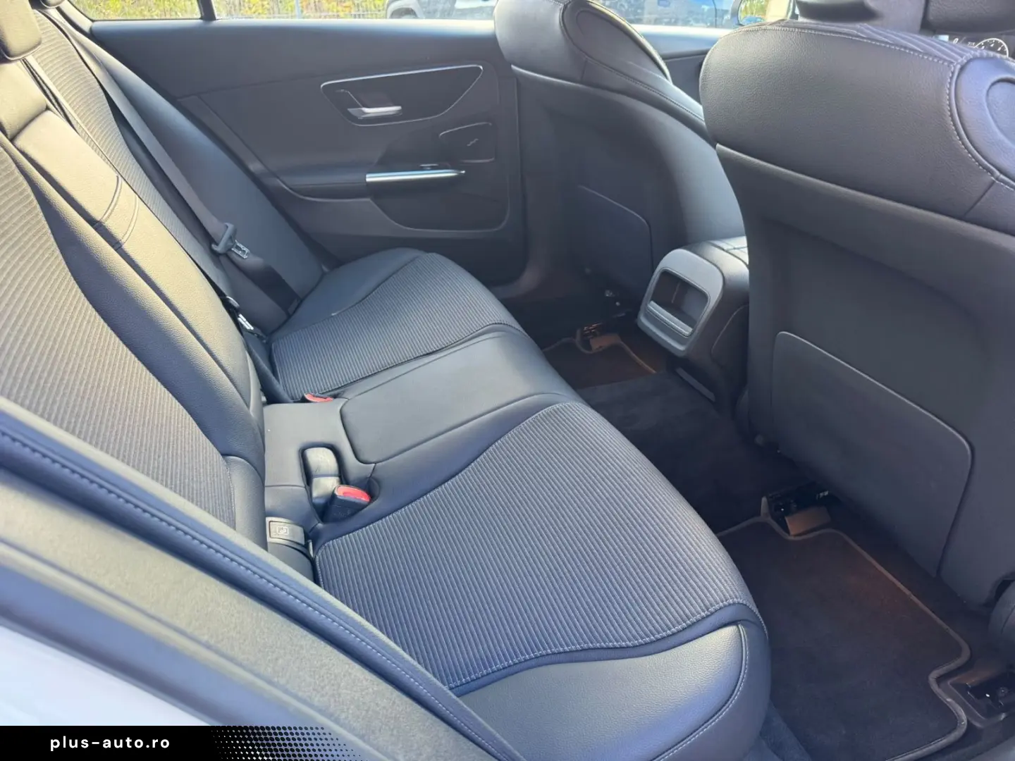 MERCEDES-BENZ C 200 4Matic