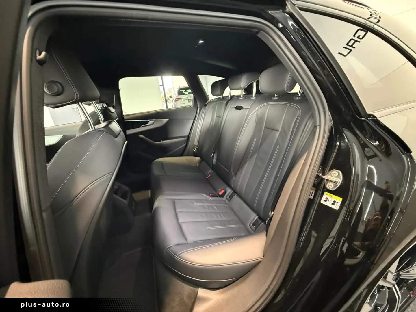 AUDI A4 Avant 40 TFSI quattroS line CAMERA ACC