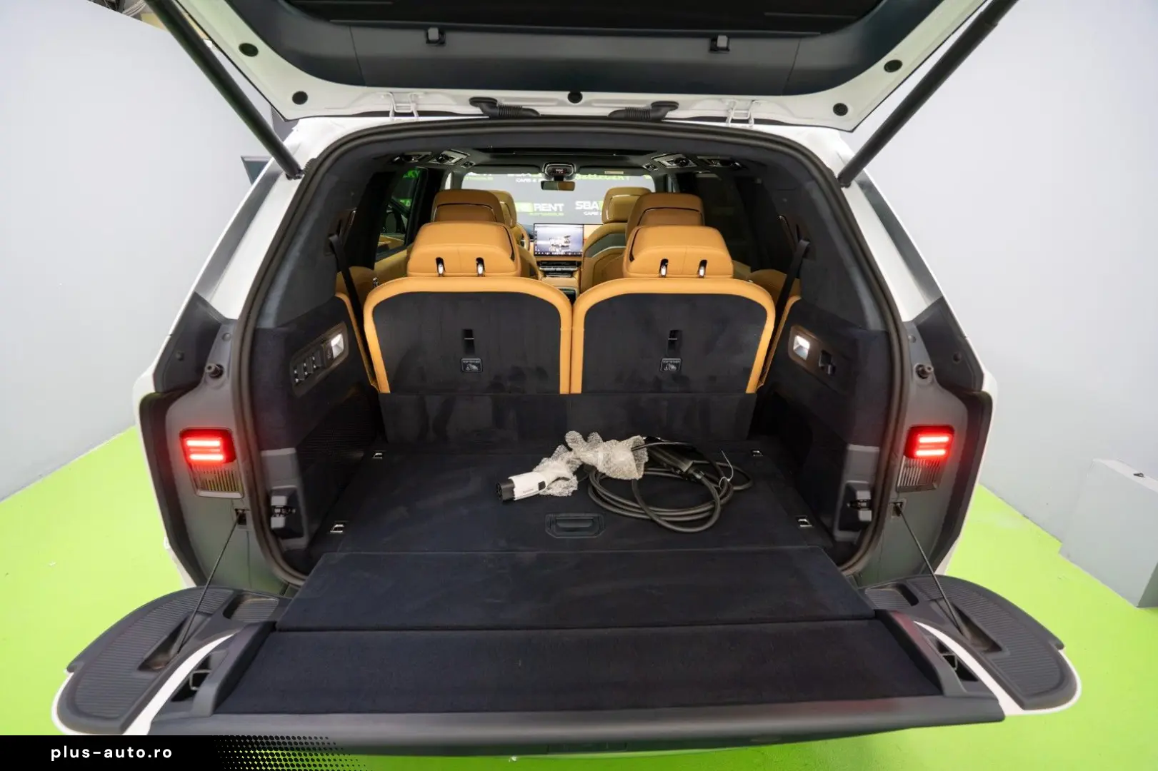 ZEEKR 9X ULTRA 70 Kwh AVAILABLE IMMEDIATELY FROM STOCK