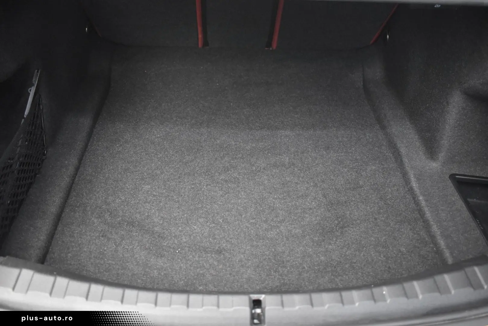 BMW Seria 3 2023 — imagine 31