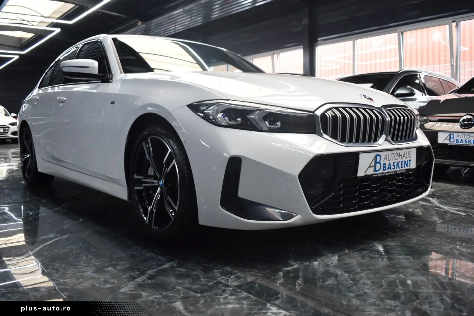 BMW Seria 3 2023 — imagine 3
