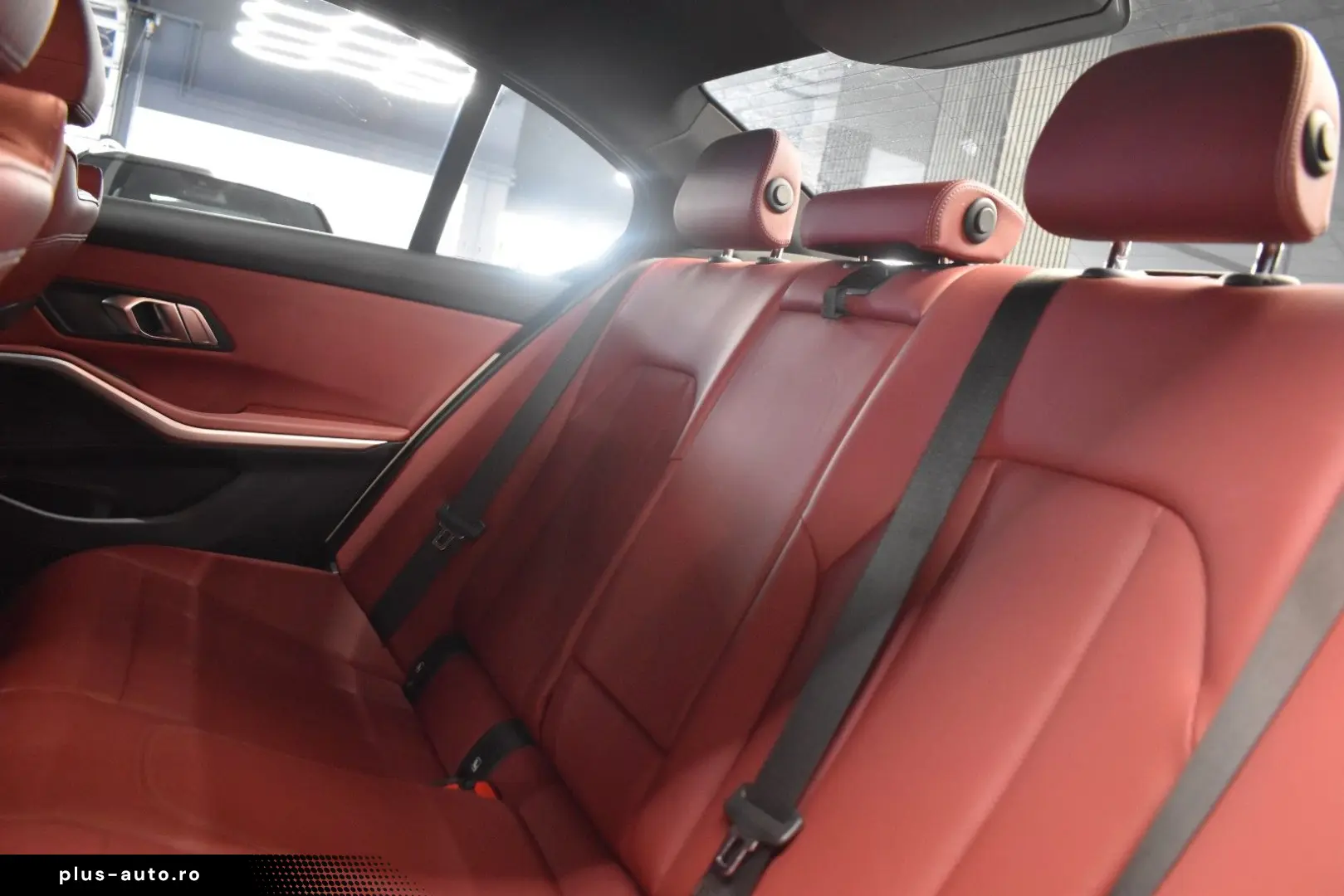 BMW Seria 3 2023 — imagine 20