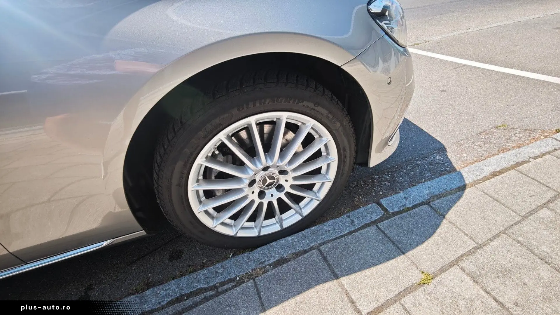 MERCEDES-BENZ E 220 d Autom. Exlisuve Line (Mild-Hybrid)