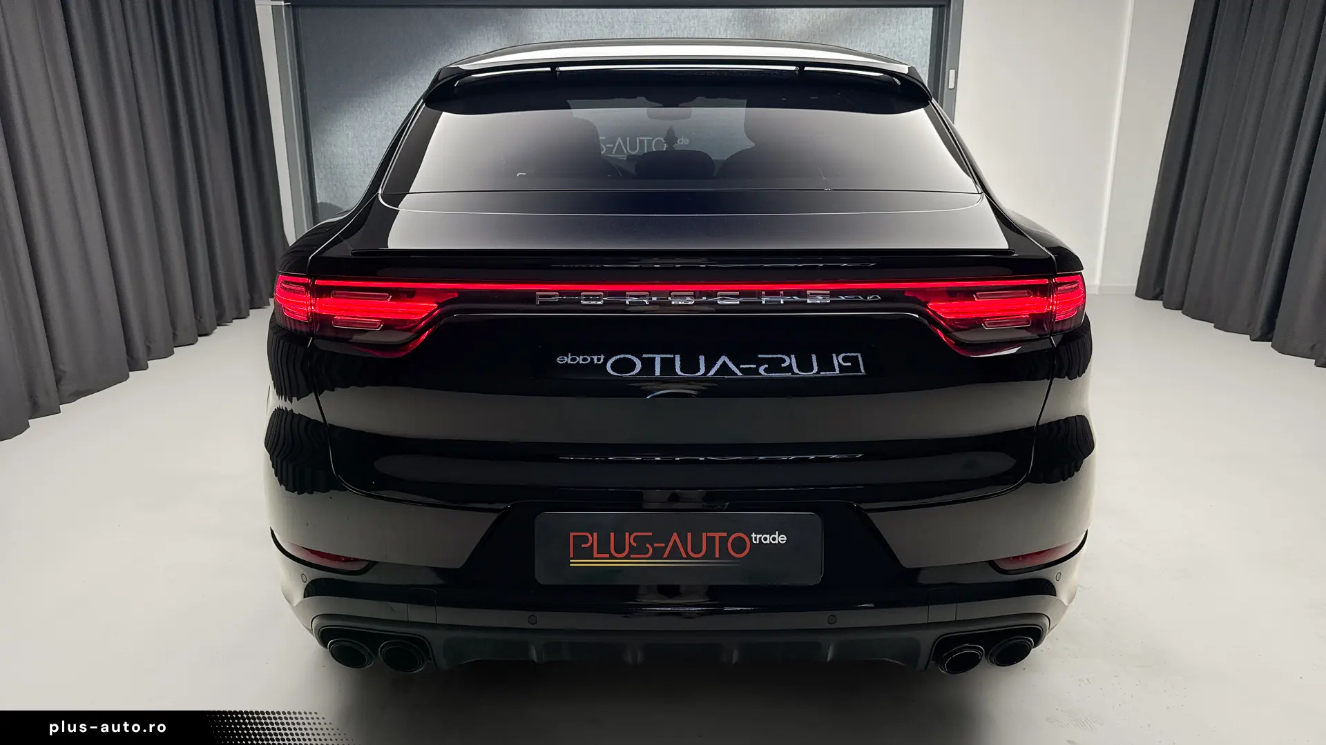 Porsche Cayenne Coupe Pano Matrix