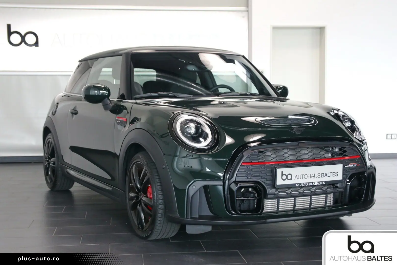 MINI JCW 17  Pano Park HuD Navi LED Kam BlackAutom.