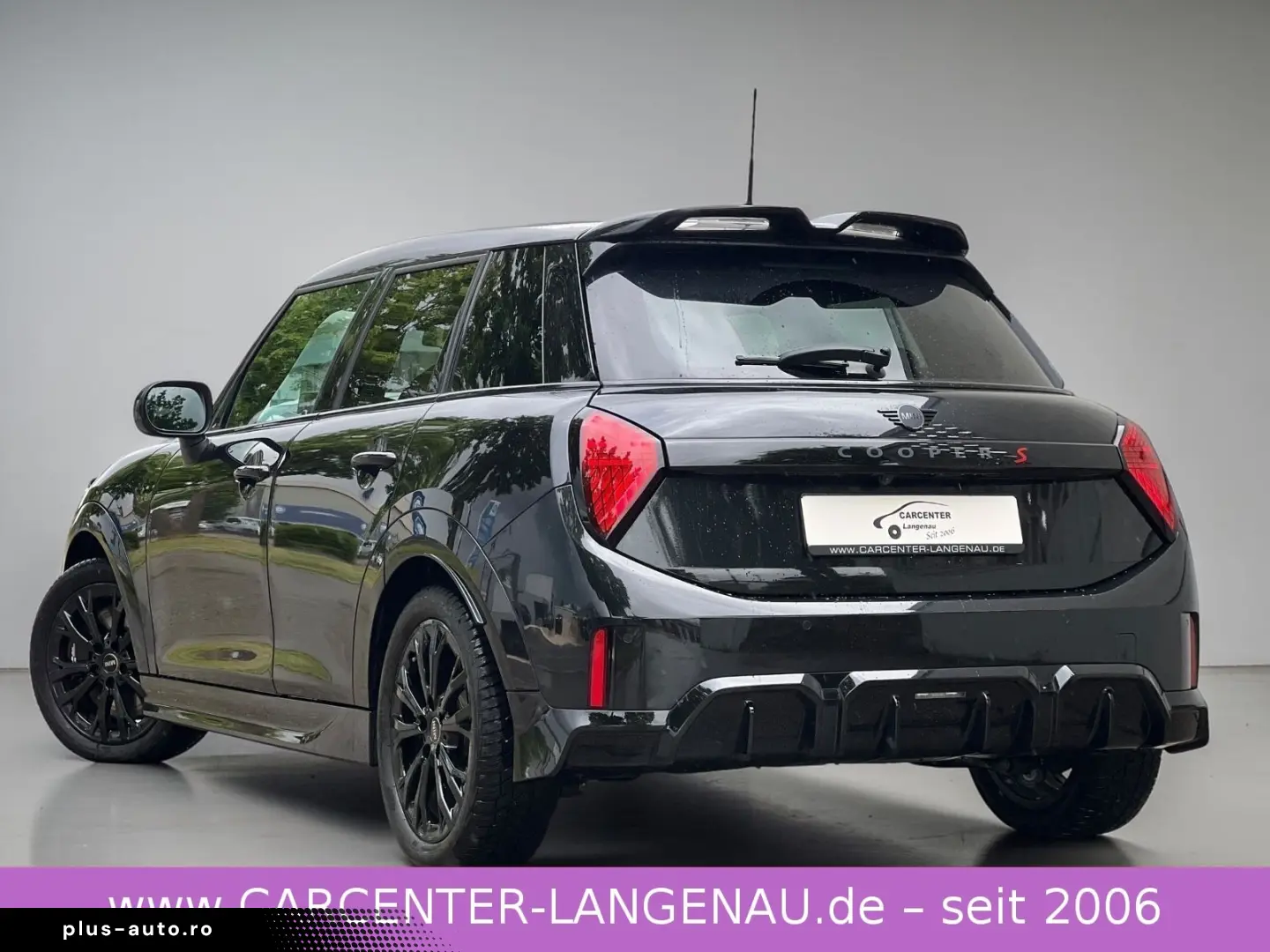 MINI Cooper S John Cooper Works Trim