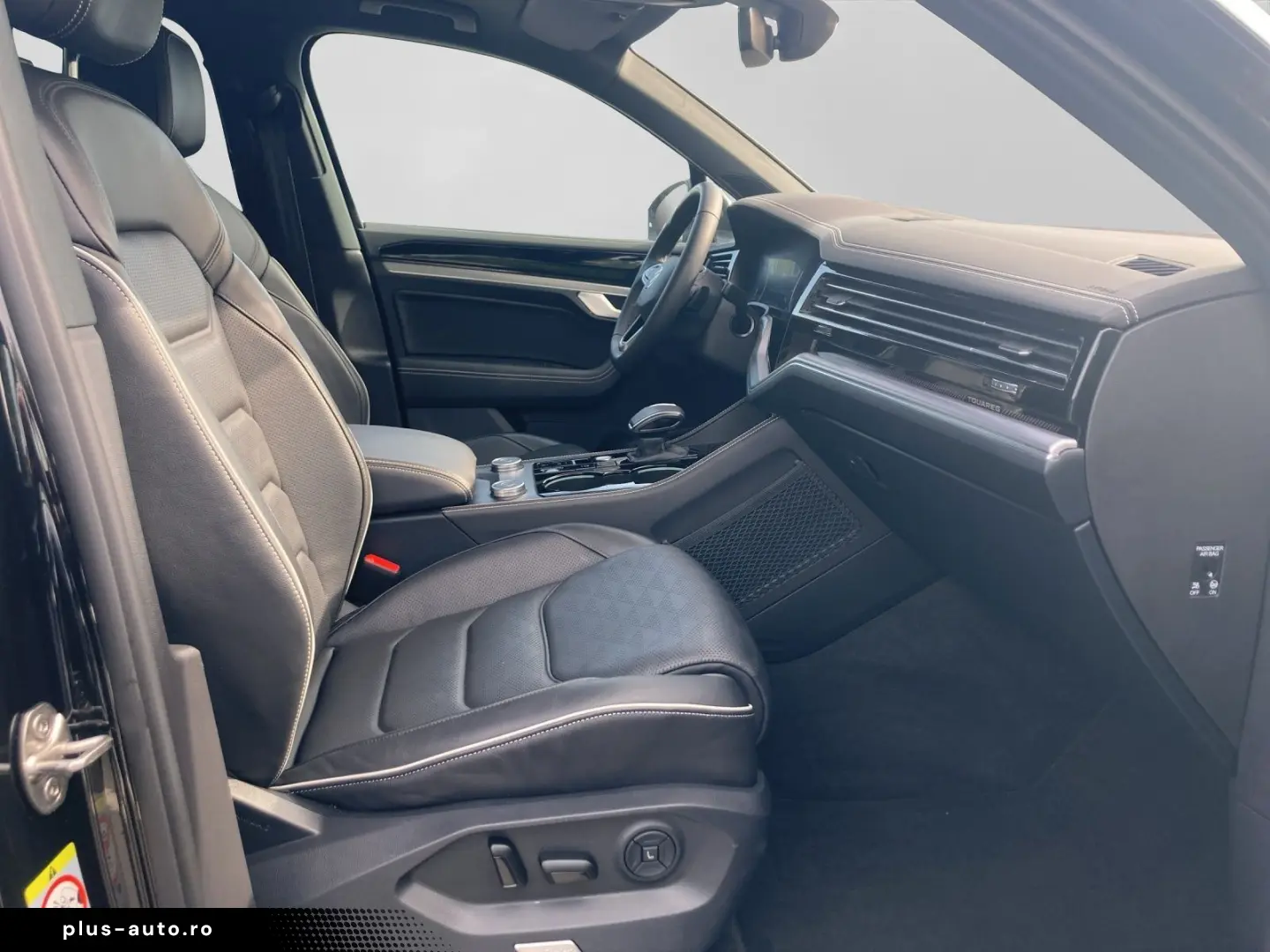 VW Touareg eHybrid ELEGANCE LM21 LEDER HuD AHK